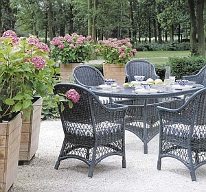 Plastový zahradní nábytek - VAL-EUR