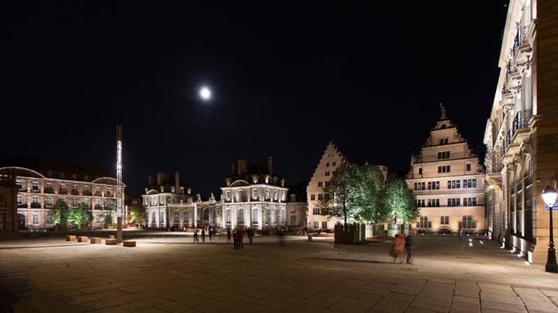 Revoluční osvětlení památky UNESCO ve Štrasburku (PHILIPS) Revoluční osvětlení památky UNESCO ve Štrasburku (PHILIPS)